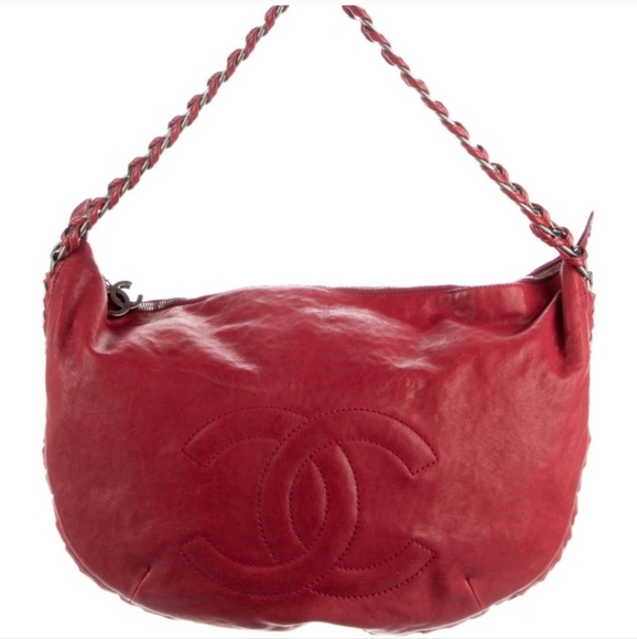 CHANEL Handbags - Auth Chanel Modern Chain CC Hobo